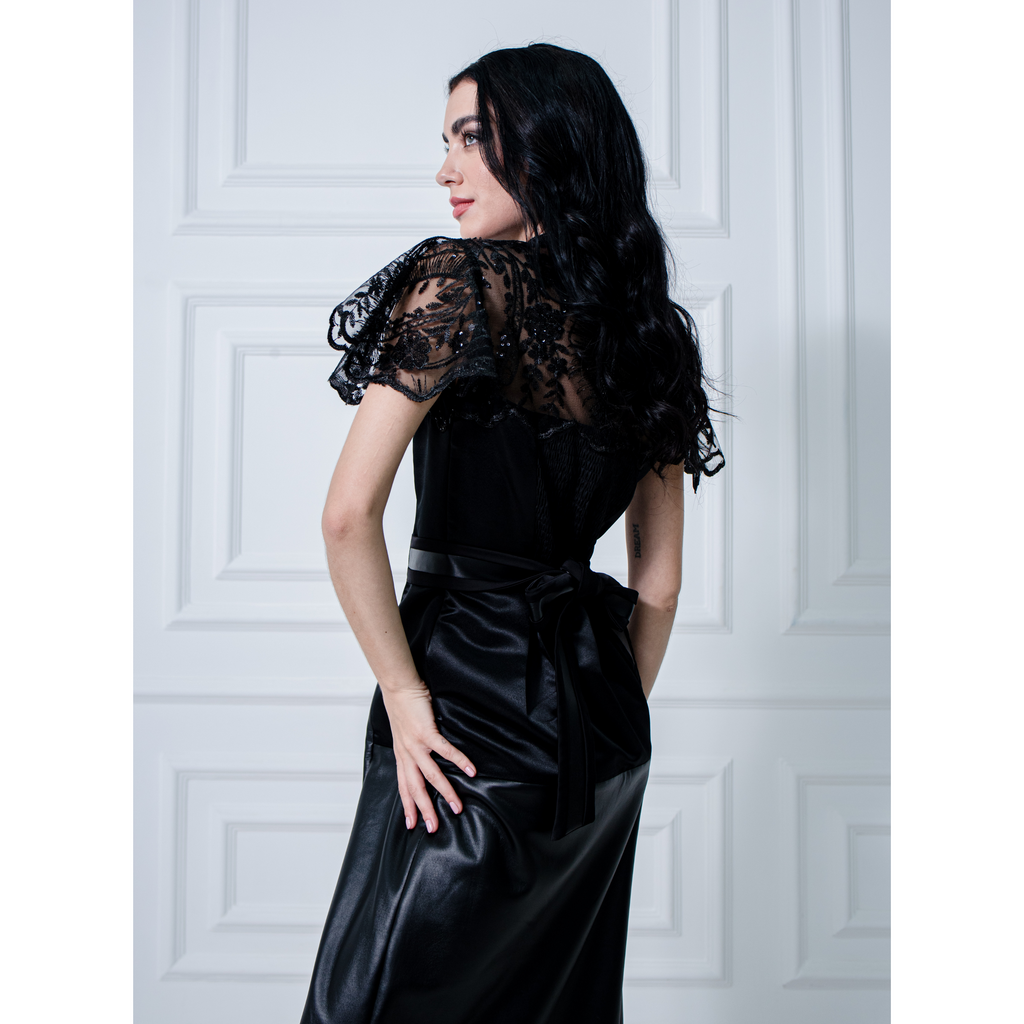 Signature Black Jennifer lace long dress (7392371376151)