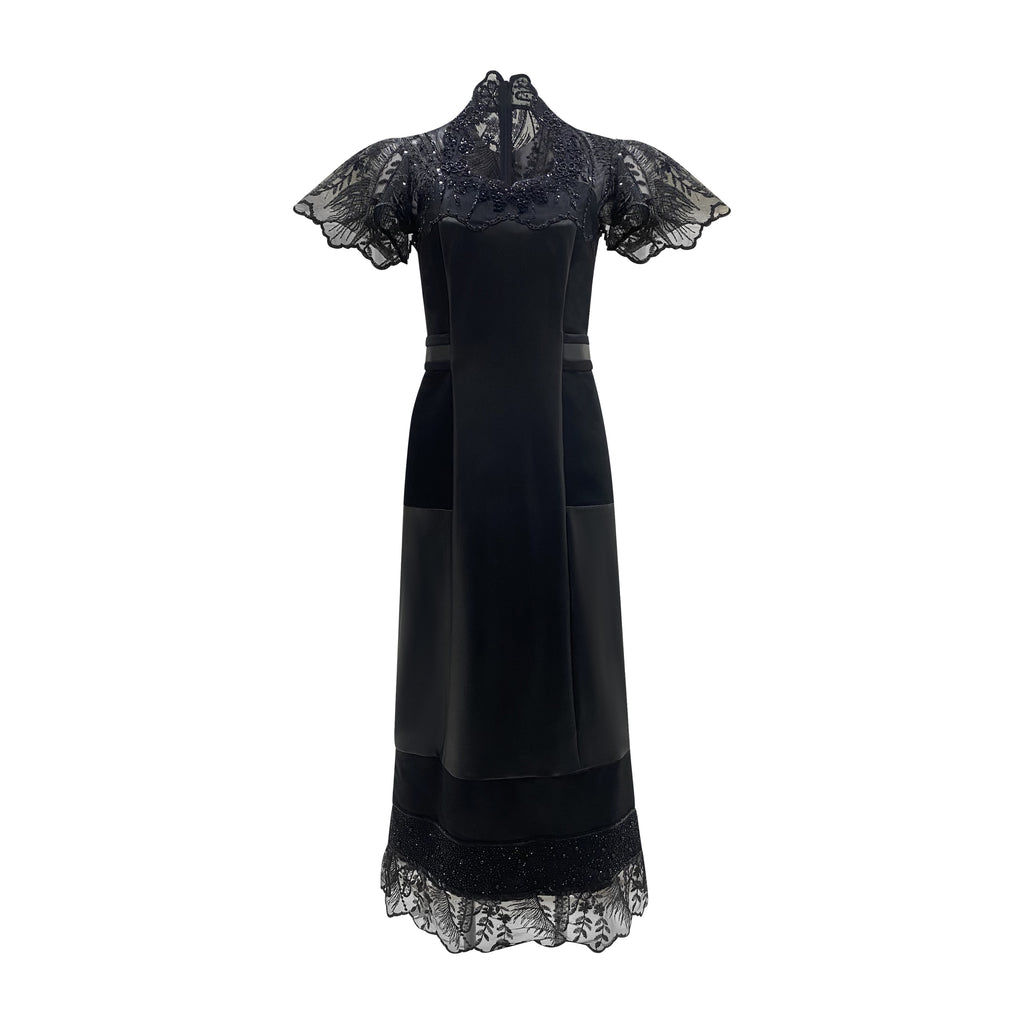 Signature Black Jennifer lace long dress (7392371376151)