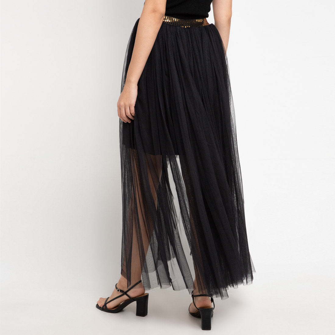 Queen Long Skirt With Tulle in Black With Gold Accent